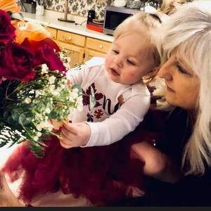 Meet your Posher, Sherry